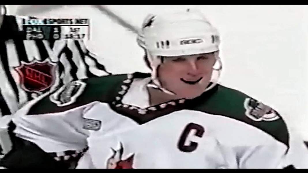 Tkachuk to największy dupek NHL. Oszukiwał kluby na pieniądze, jeździł pod wpływem. To nie wszystko