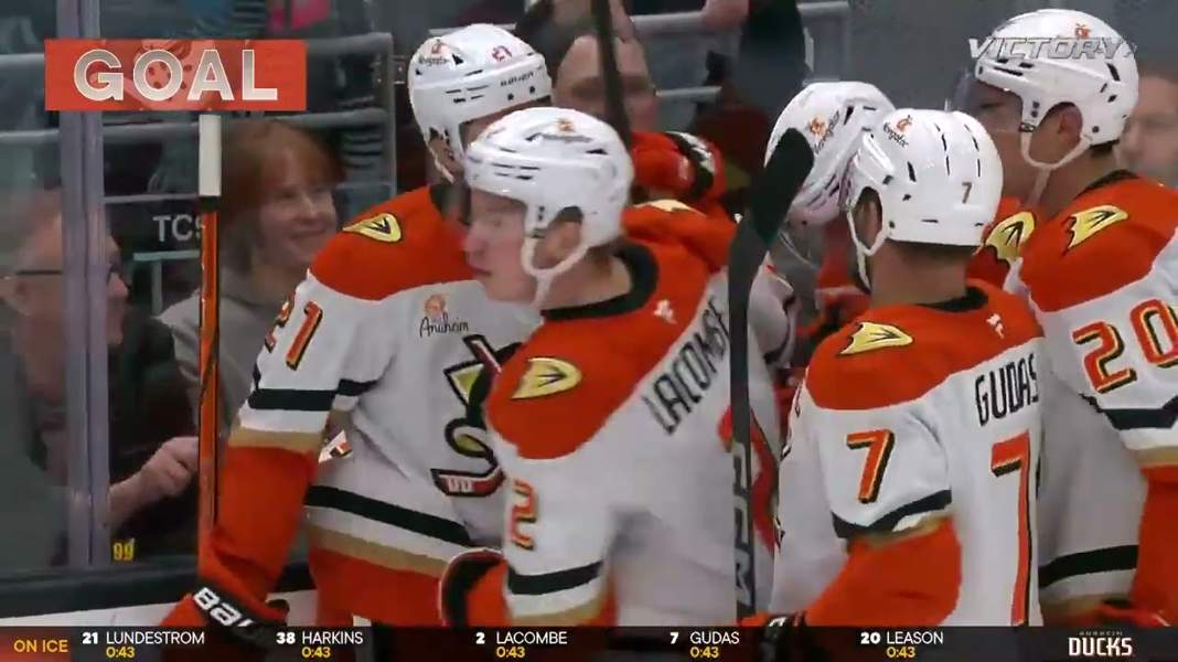 Trwają płacowe żniwa w NHL! Nowy najdroższy gracz klubu w całej historii. Hokej