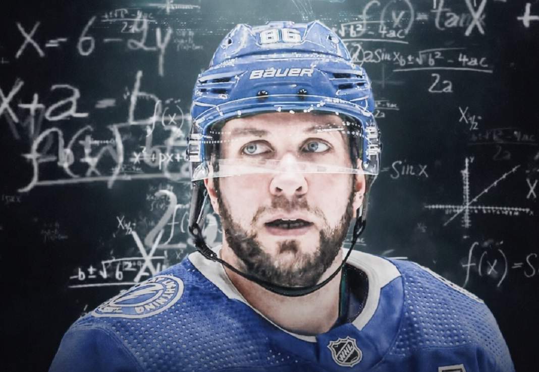 Geniusz z Rosji w NHL. On studiuje hokej. „Inni idą na piwo, ja oglądam mecze”