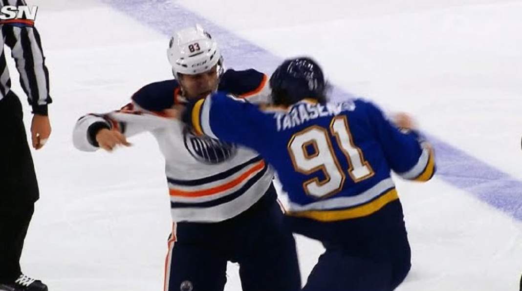Lej go Władek! I strzel coś też. NHL – owcy skuteczni w rękawicach i bez